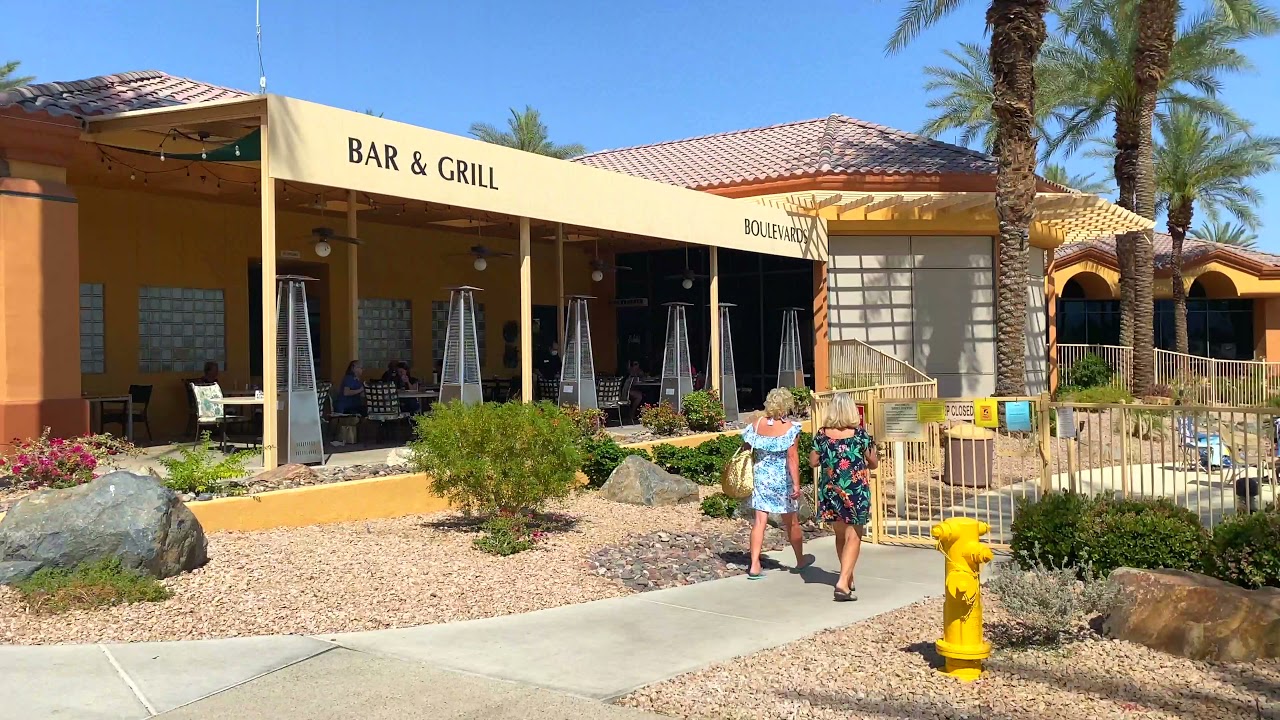 Sun City, Palm Desert Sunset View Clubhouse Boulevards Restaurant