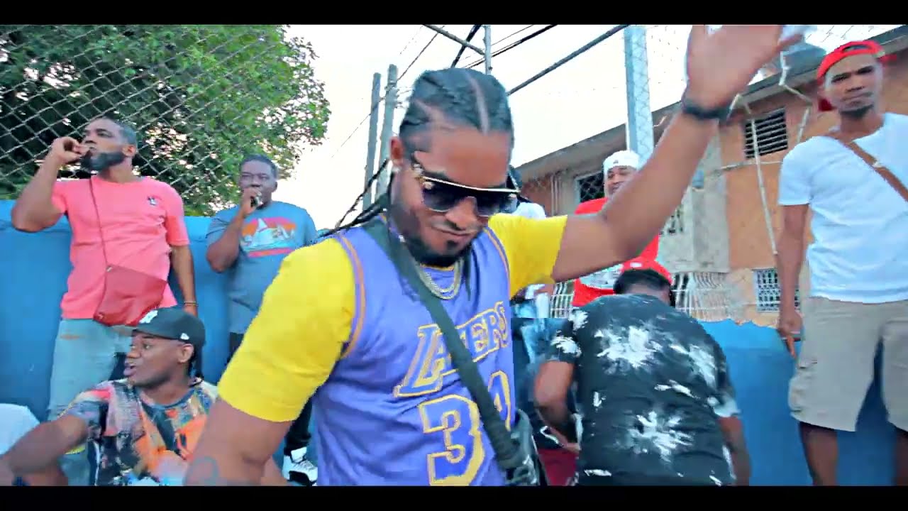 W La Ley como lebron   (  Rompo El Aro  ) VIDEO OFICIAL