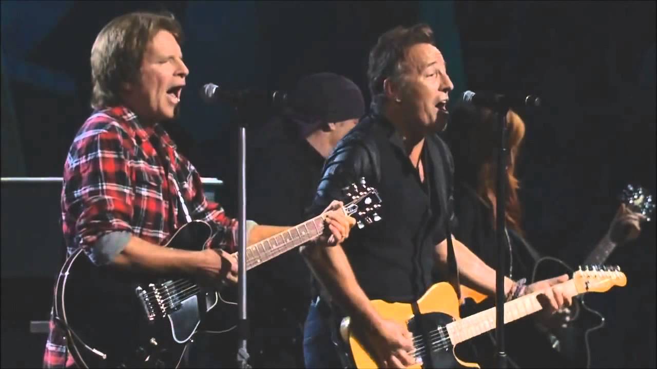 JOHN FOGERTY & BRUCE SPRINGSTEEN perform Pretty woman (HD 720) YouTube