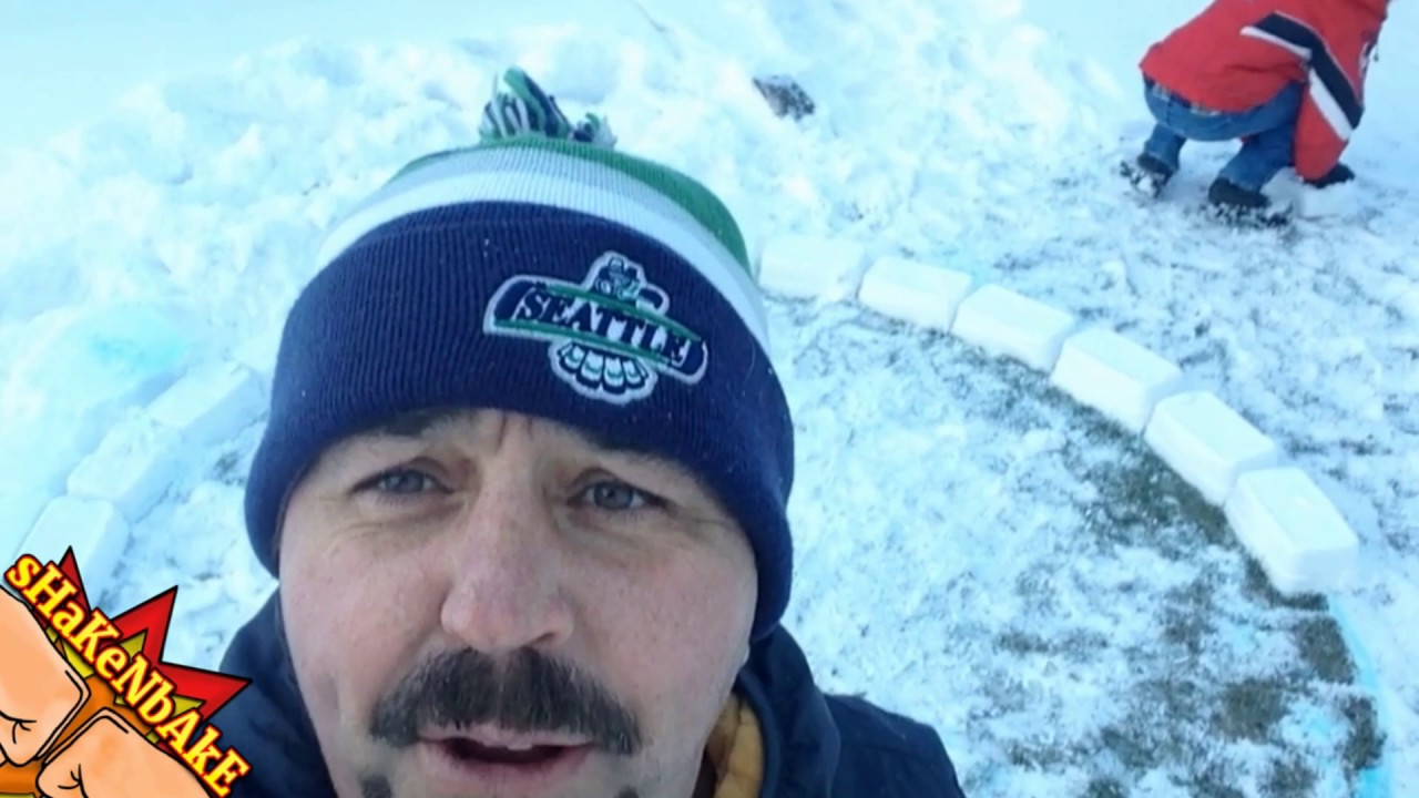 SHAKE's VLOG: THE IGLOO DAY #1- FOUNDATION!