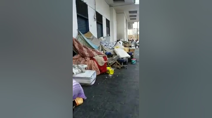 Grazie alla sinistra a Napoli abbiamo superato il terzo mondo, siamo al quarto. #RadioSavana