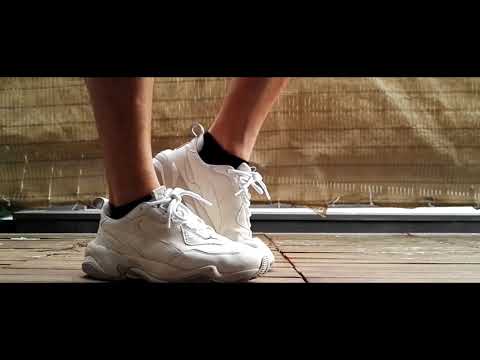 thunder nature sneaker