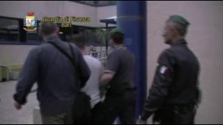 Bari: la Finanza arresta 41 persone per associazione a delinquere di stampo mafioso