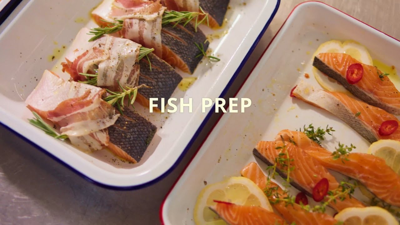 Jamie Oliver Teaches Fish Prep | Lesson Preview | YesChef - YouTube