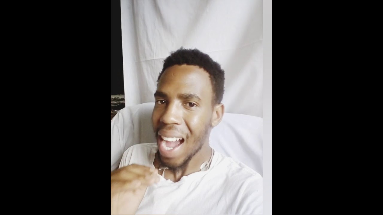 Ukuthwasiswa 1 IDLOZI..2ukuthwasiswa ugobela..3IDLOZI elizenzelayo