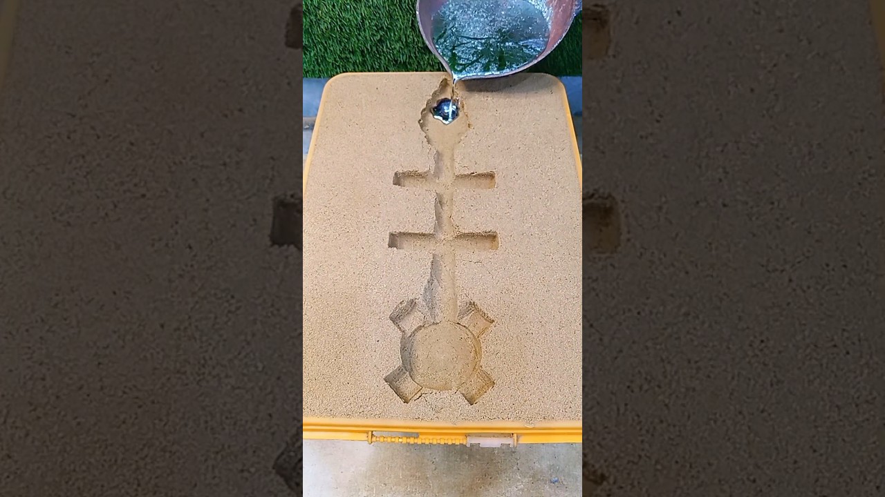 New experiment of metal casting and melting on sand, new crafts 