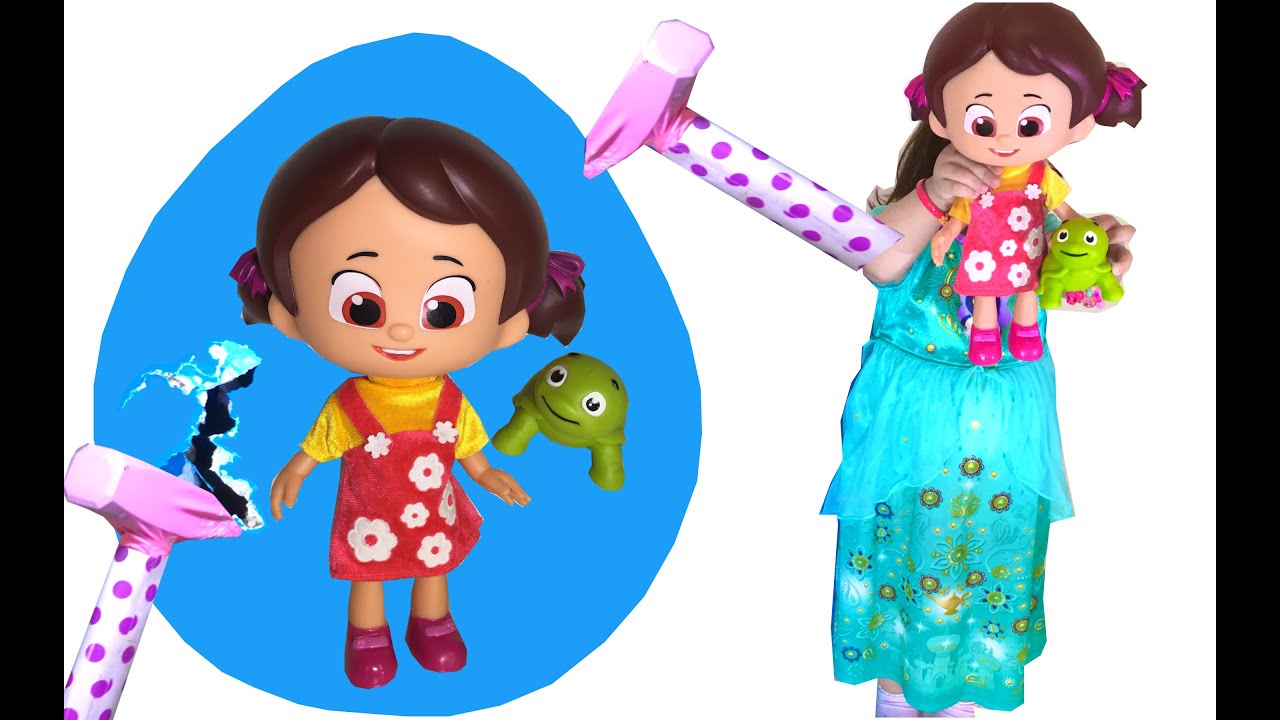 Dev Niloya Sürpriz Yumurta yaptık. İçinden Rapunzel, Ariel, Sofia, Sylvanian çıktı 4K