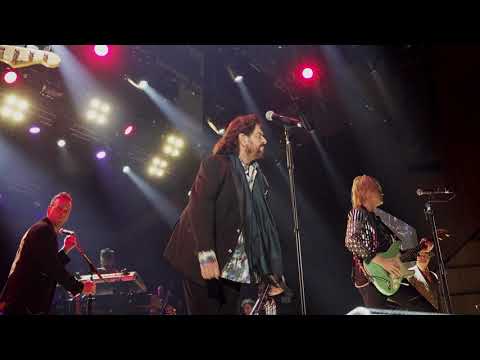 ALAN PARSONS AND NASA - HANDS AROUND THE WORLD - FEAT. THE ISRAEL PHILHARMONIC ORCHESTRA