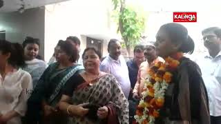 Bjd Workers Chant Naba Das Zindabad After Deepali Das Announced As Party Candidate For By-Poll