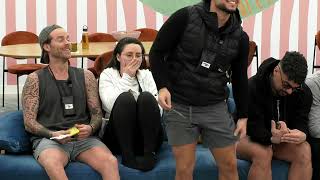 Hugo confesses his feelings to Pedro: "You're an example, I wish I had your courage. You've gaine...
