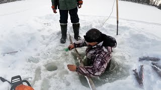 ГОРНАЯ РЫБАЛКА В -42° Три дня в палатке тонем. Зимняя рыбалка на дальнем Востоке.