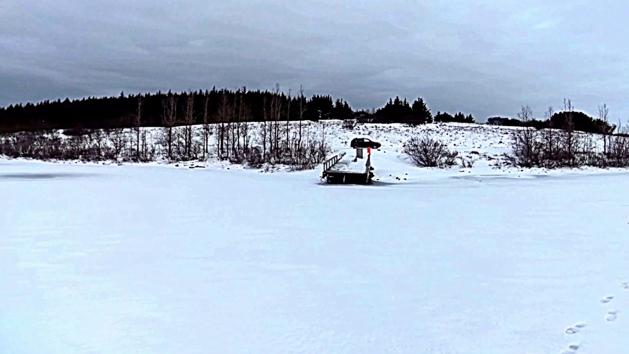 Hvaleyrarvatn Lake, Reykjavik, Iceland — Hvaleyrarvatn — video poster