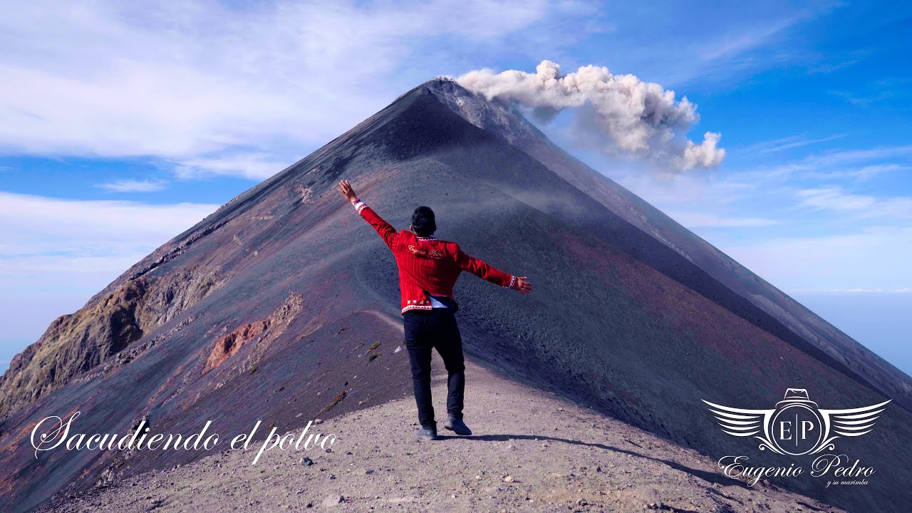Sacudiendo el polvo - (Manuel Adin) Eugenio Pedro y su Marimba