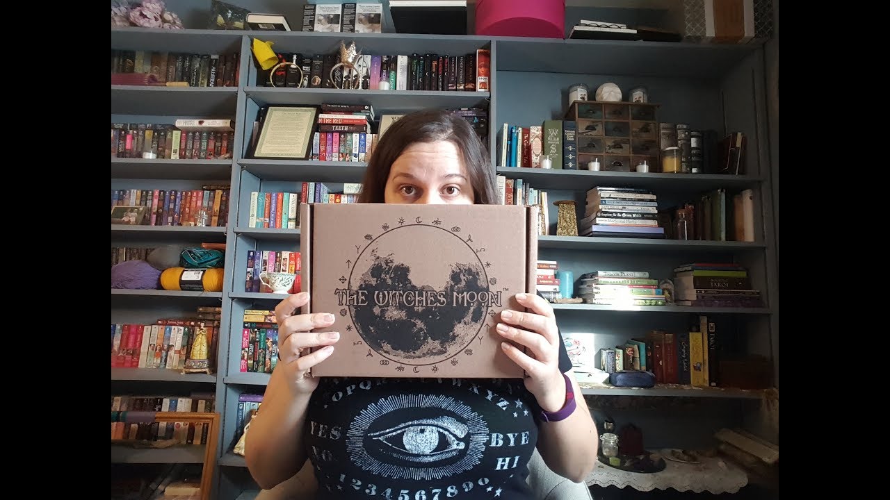 January The Witches Moon Unboxing!!!!