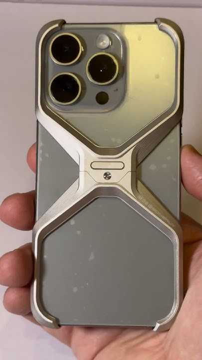 Металлический алюминиевый бампер на iPhone 15 и 15 Pro. Чехол скелет ...