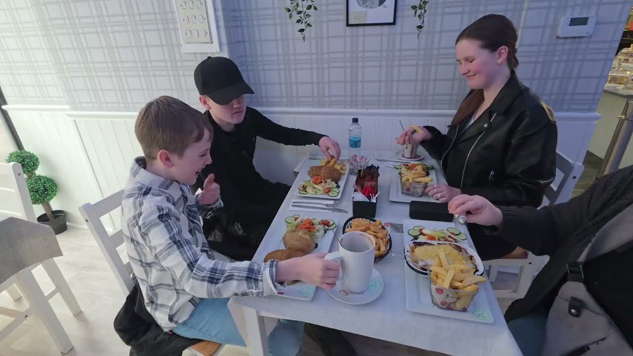 Blackpool Shops and Cafe 25 