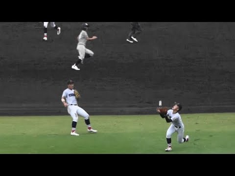 Yokohama High School《Shortstop Ikeda Seima's fine play! Top
