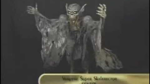 HAUNTEDPROPS.COM  Leaping Vampyre Bat