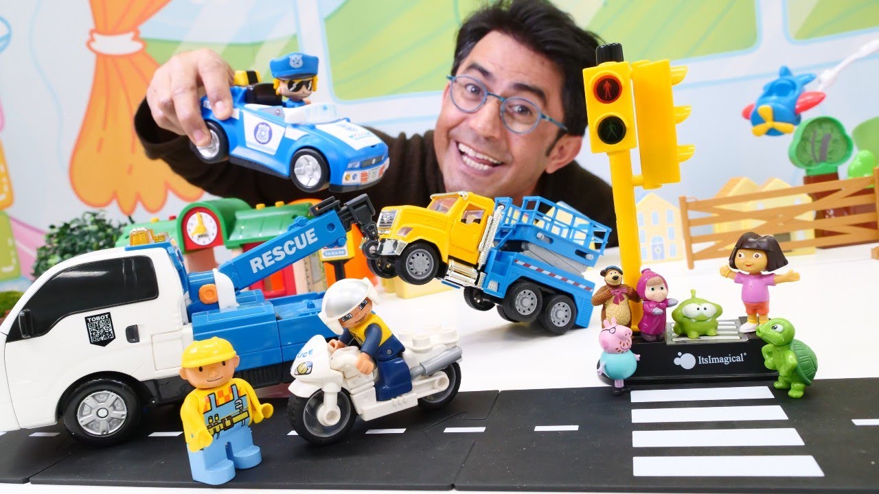 Pinypon ile eğitici video. Trafik kuralları ve levhaları öğrenelim! Okul öncesi oyun videosu