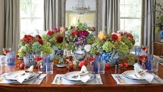 Traditional Thanksgiving Table Setting