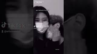 Kim Taehyung Kiss A Girl (V)😭😭||BTS#shorts #bts