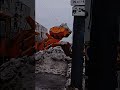 Уборка тающего снега в Санкт-Петербурге 14 марта 2023 года