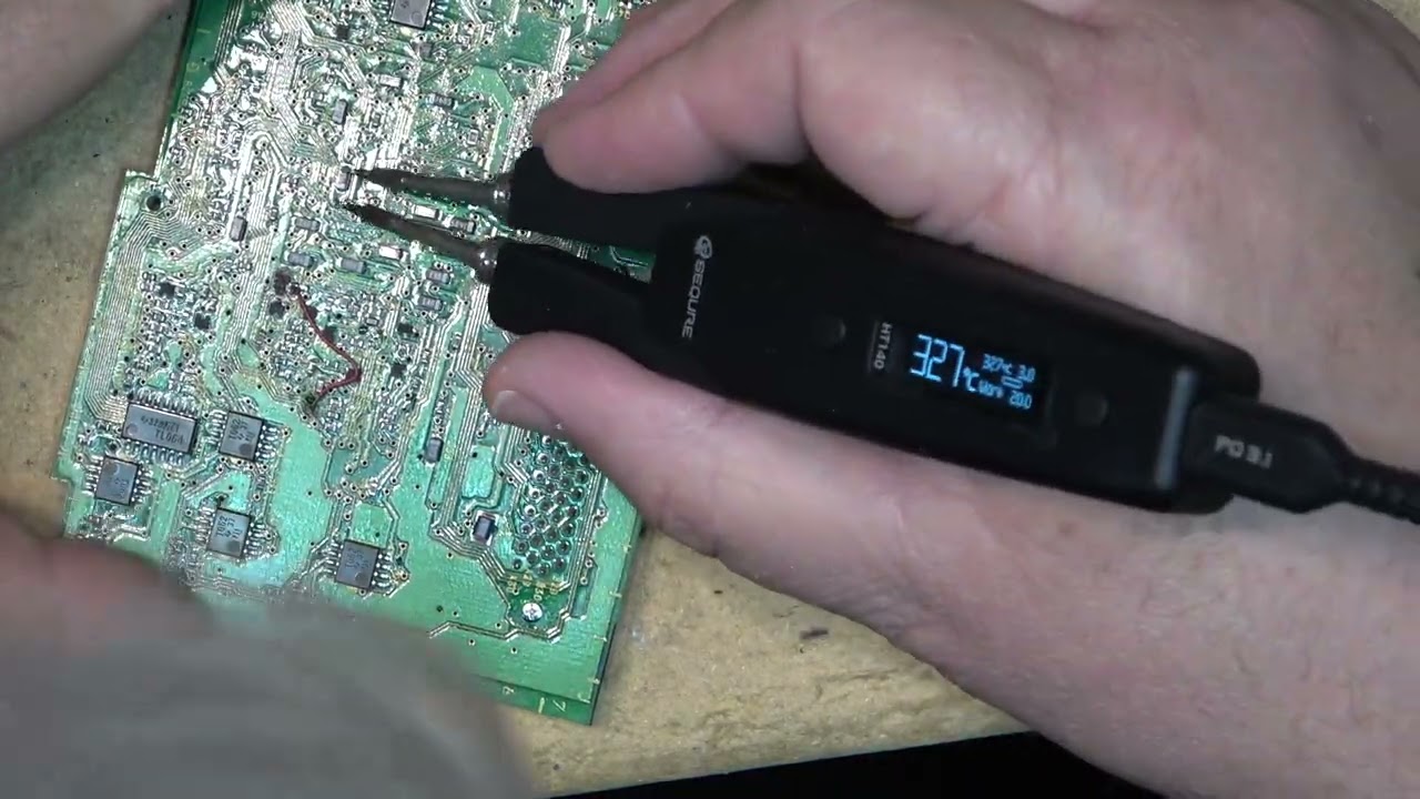 Unboxing and testing out a new SMD rework tool by SEQURE