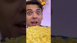 Tiny Vs Giant Mac And Cheese