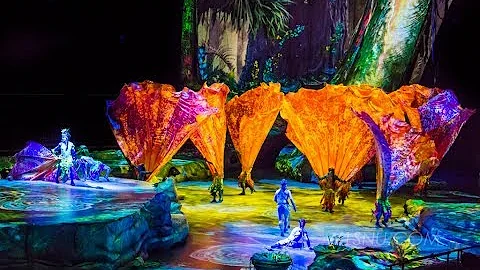 The Spectacular TAWKAMI CLAN FLOWER DANCE - Cirque Du Soleil Toruk 2019