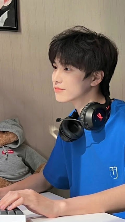 pesona pacar gamaers 🥰#hellotalkfriend #languagepartner #ldrcouple #ldr #gamers