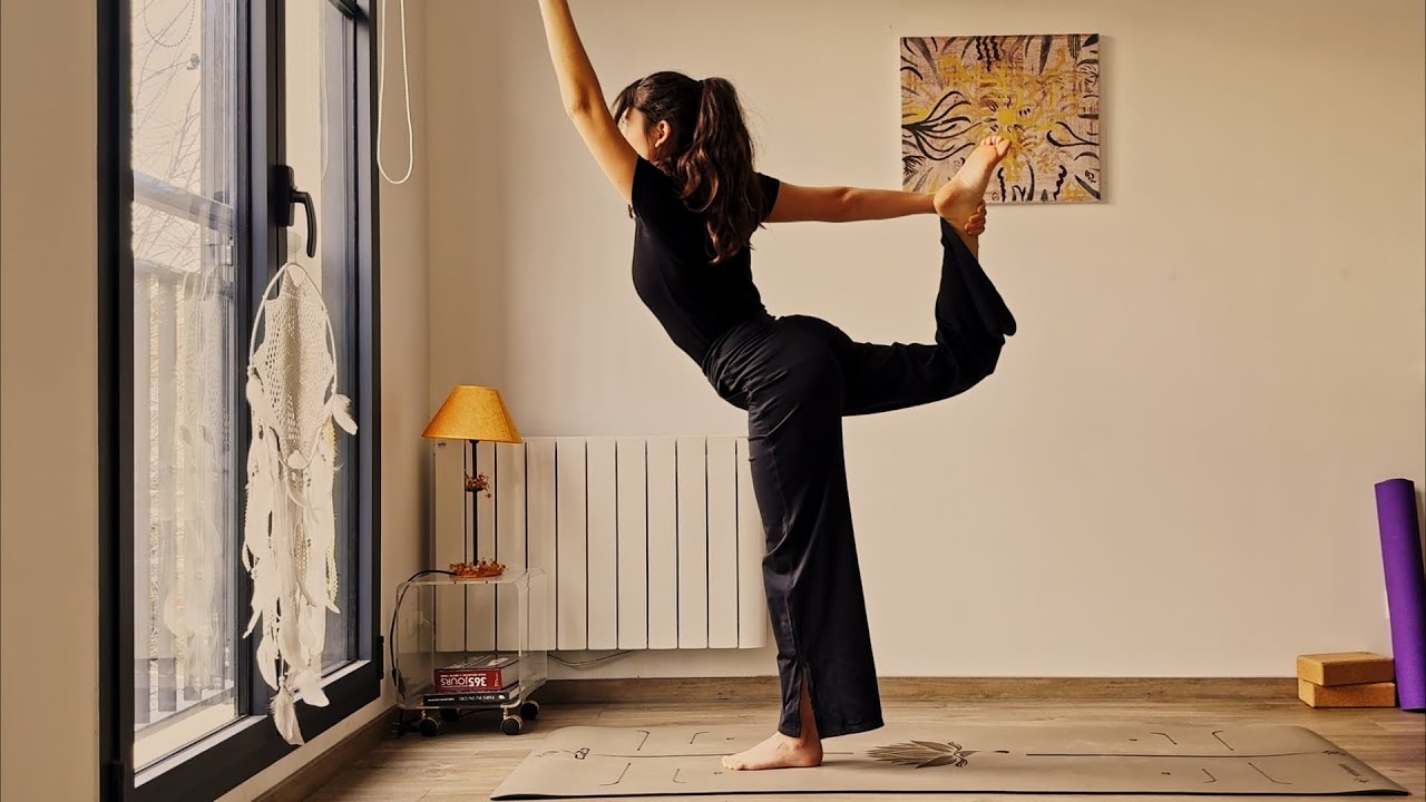 15min yoga pour assouplir le dos et renforcer les jambes