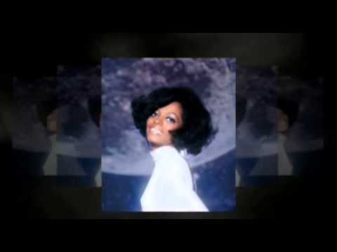 Putar Introduction: Jingle Bells - Diana Ross