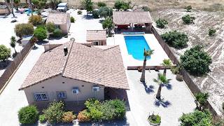 265,000€ - 3 BEDROOM 2 BATHROOM VILLA WITH DOUBLE GARAGE & PRIVATE POOL WITH PERGOLA IN ABANILLA