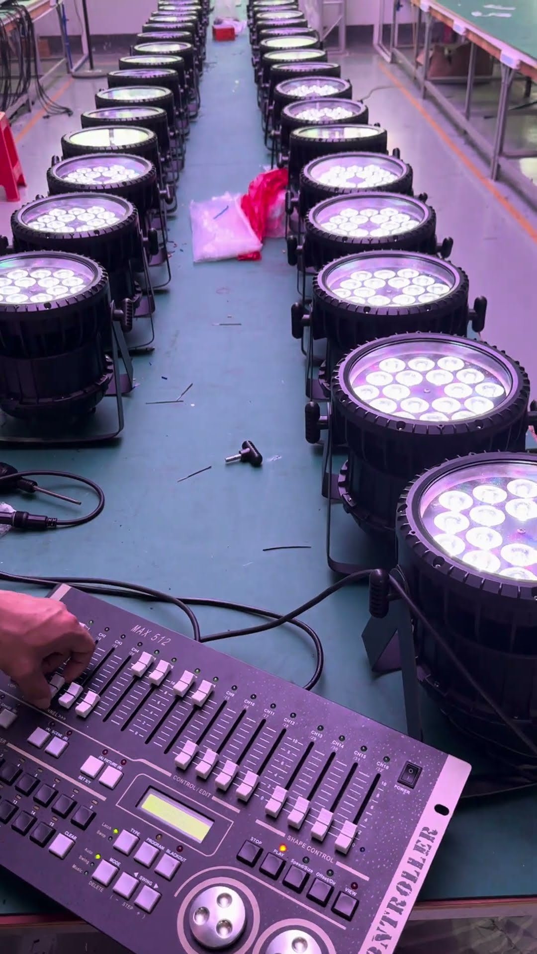 stagelighting LED waterproof par light - YouTube