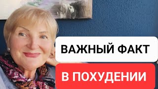 картинка: Постоянно Есть Хочу 🙄 🤭 От Сладкого 🍬🍰 не Ухожу🤭 ПОЧЕМУ🤔