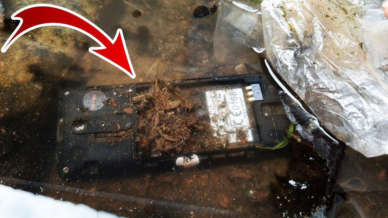 Restoration broken phone Nokia 108 abandoned from water After 6year