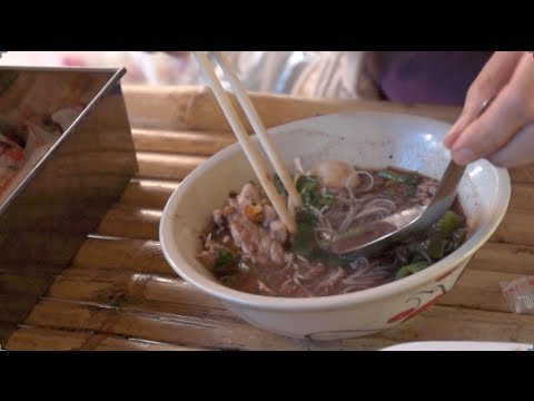 Top 5 Noodle Soups in Thailand Pt 2 - Hot Thai Kitchen Special!