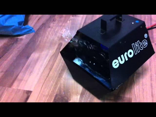 Генератор мильних бульбашок EUROLITE B-90 Silver