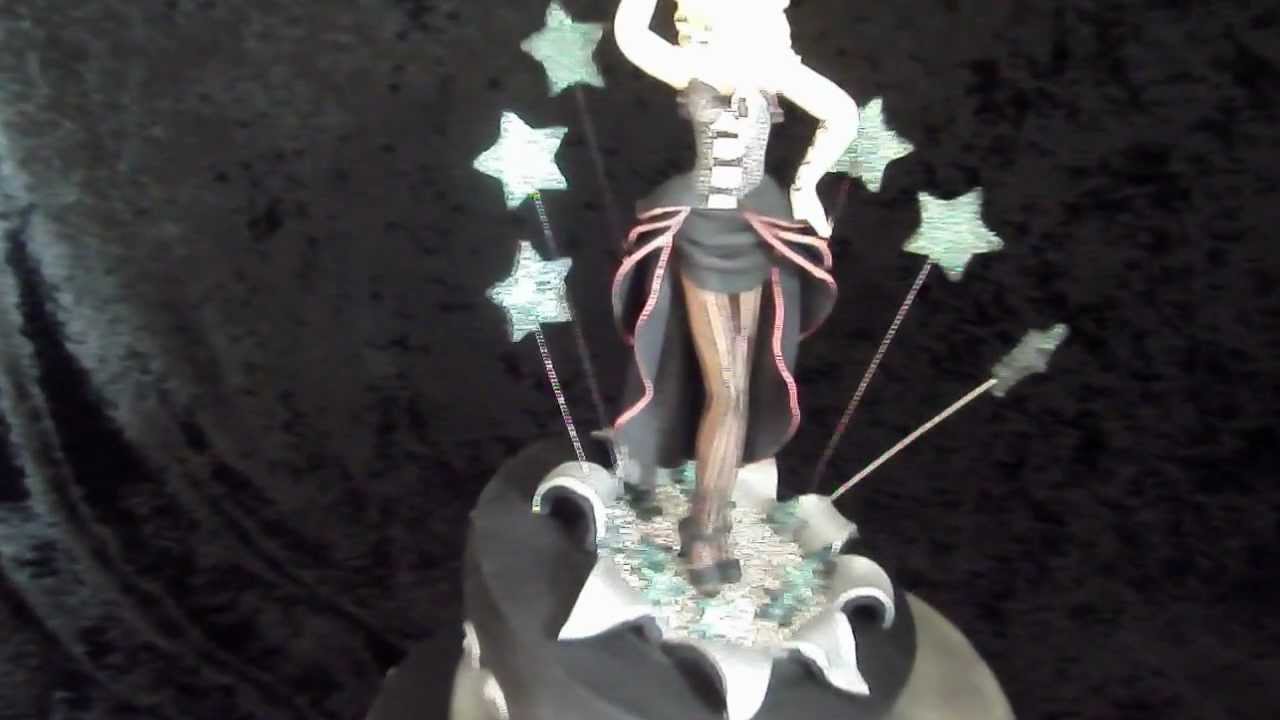 Burlesque  Topsy Turvey Cake