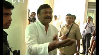 Actor Chiranjeevi  Jumps Que Line In A Polling Booth, Put Back In Place By An NRI Voter screenshot 2
