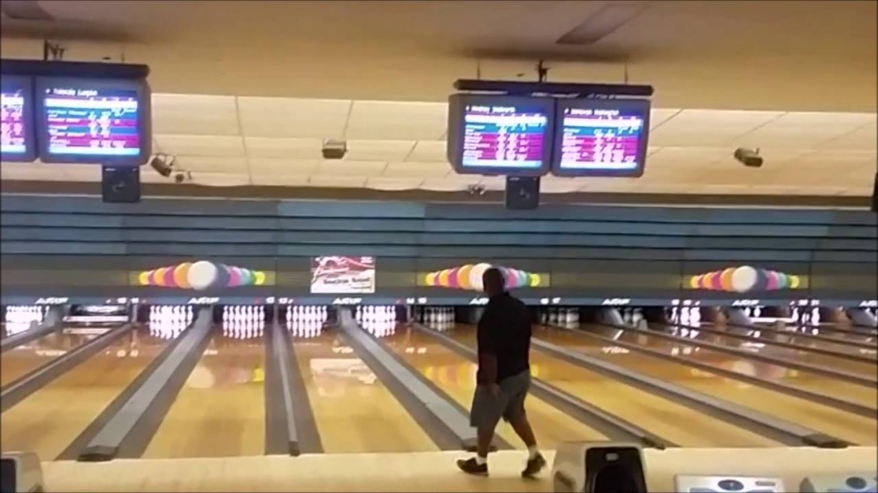 Rodney Stallworth 300 game 101314 Shakers League at Brentwood Bowl in Cincinnati, OH YouTube
