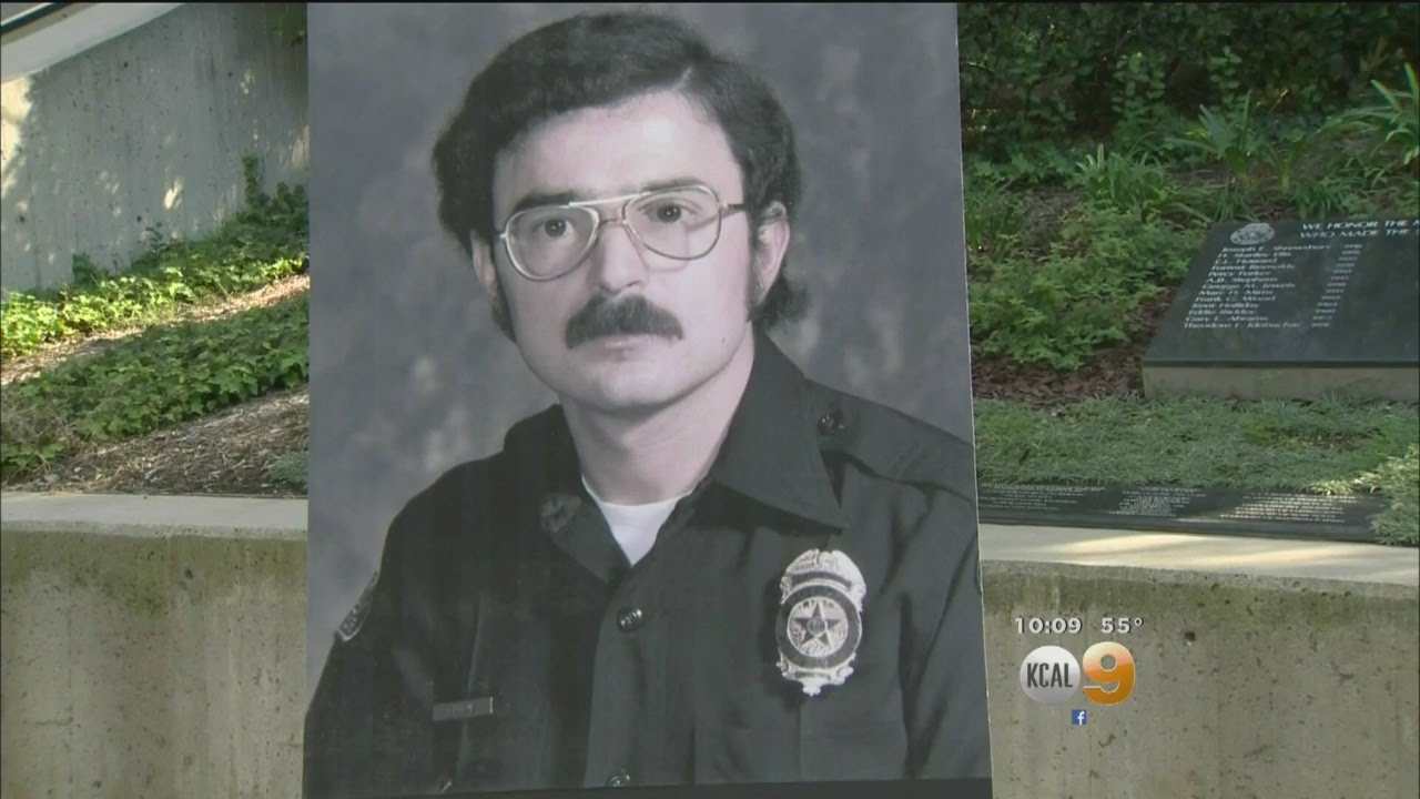 Detectives Hope To Solve 40-Year-Old Cold Case - YouTube