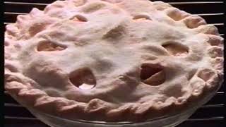 Commercial Canada Crisco Baking - 1994
Crisco Baking 30s Commercial Canada Crisco Baking - 1994