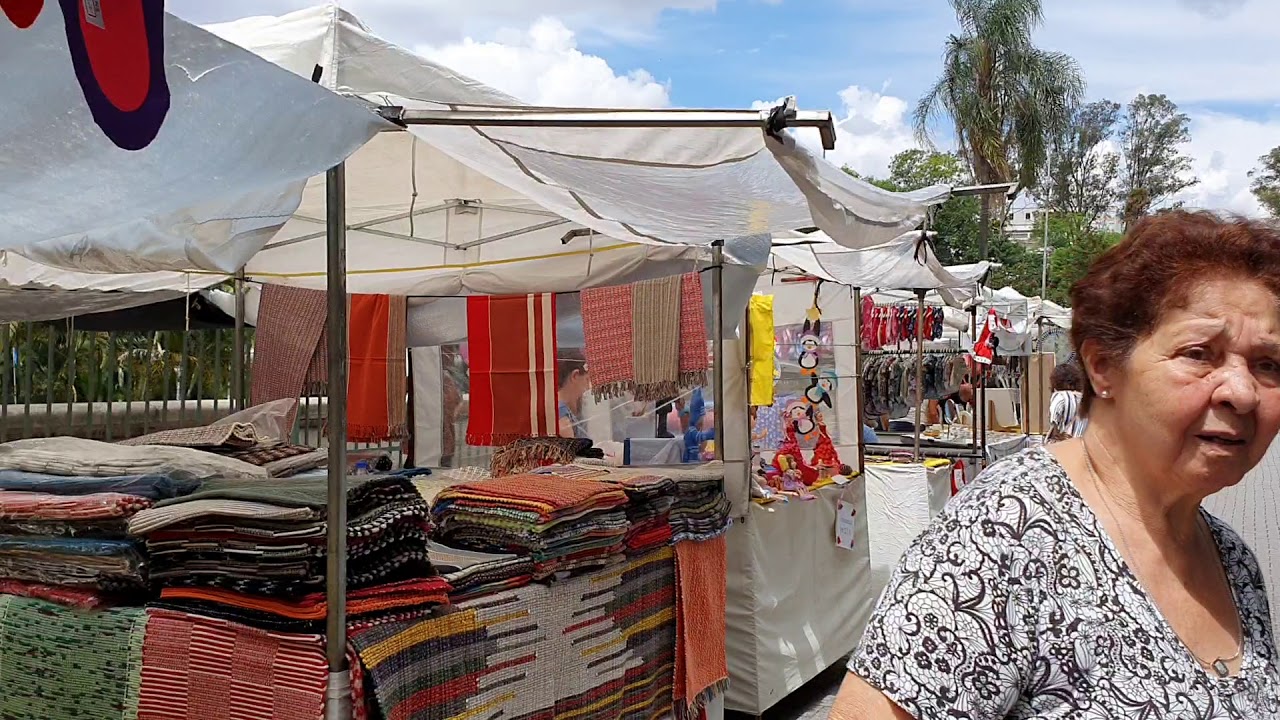 Visão da Feira de Artesanato do Museu do Ipiranga - YouTube
