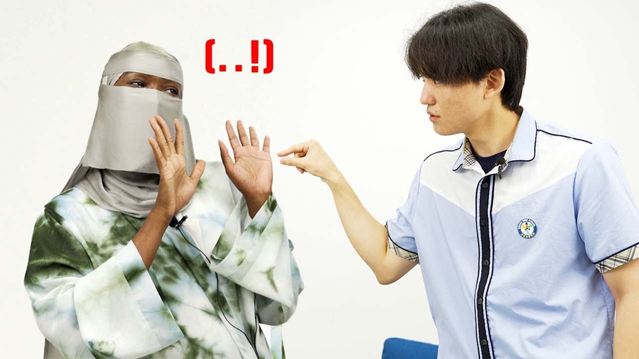 Korean teen Meet Muslim girl for The FIRST TIME! (HIJAB UNVEILED)