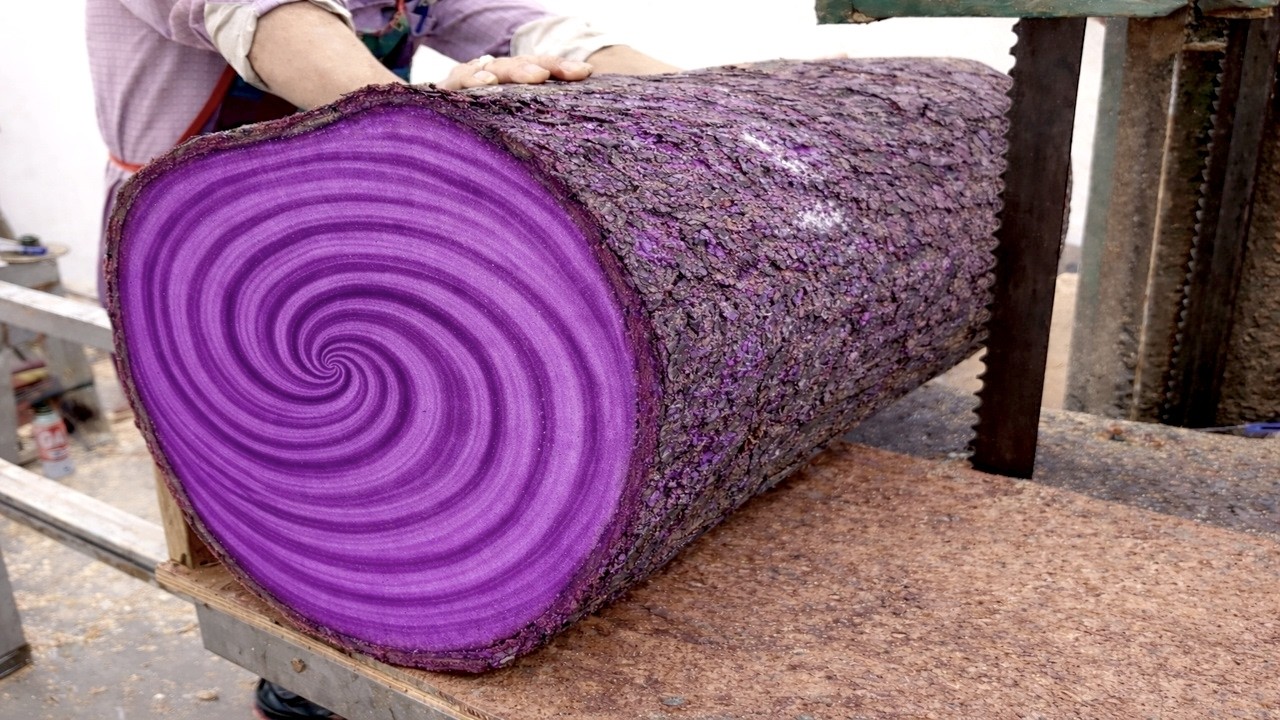 Crazy Woodworking :Transforming An Unknown Piece Of Wood Into Masterpiece–The Ending Shocks Everyone