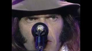 Neil Young - Hey Hey, My My (Live at Farm Aid 1985)