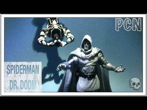 Marvel Universe Greatest Battles Comic Pack Black Costume Spiderman Dr Doom TRU