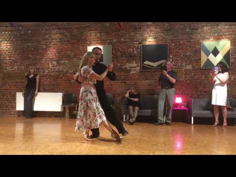 Vidéo: Camille Cusumano Veut Que Vous Trouviez Le Zen Du Tango - Réseau Matador