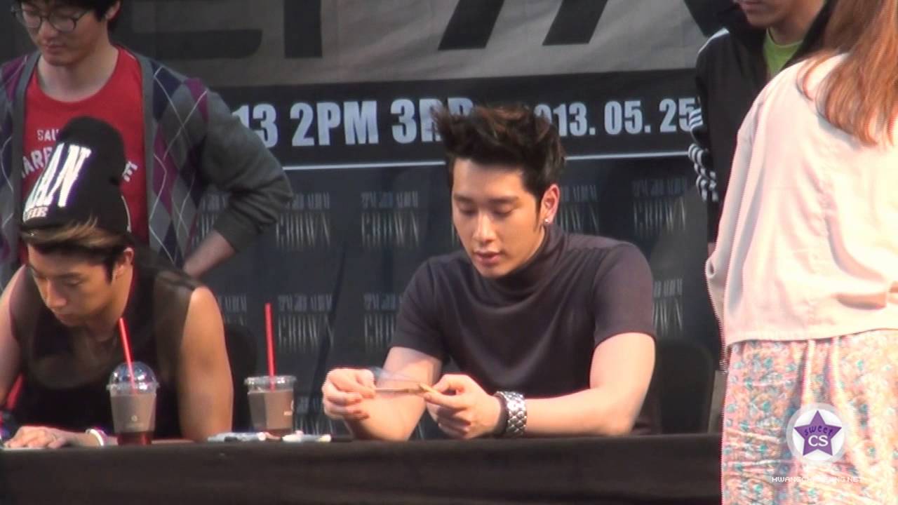 [130525 FANCAM] 용산 Fansing  CHANSUNG ver....